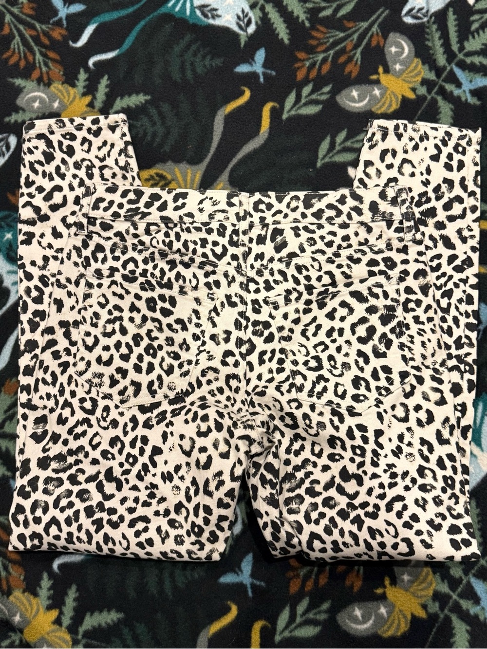 Express Mid Rise Ankle Legging Leopard Print Stretch Pants NWT Size 6R